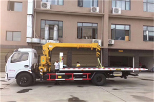 盈江附近汽车轮胎更换